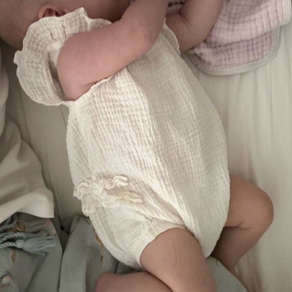 Twin baby girl spring/summer bundle - Picture 5 of 11